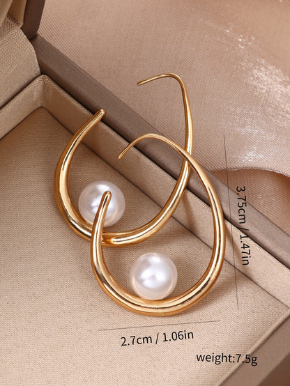 Small And Minimalist Water Droplet Inlaid Pearl Curved Hook Earrings With A Cool And Stylish Temperament, Versatile And Versatile